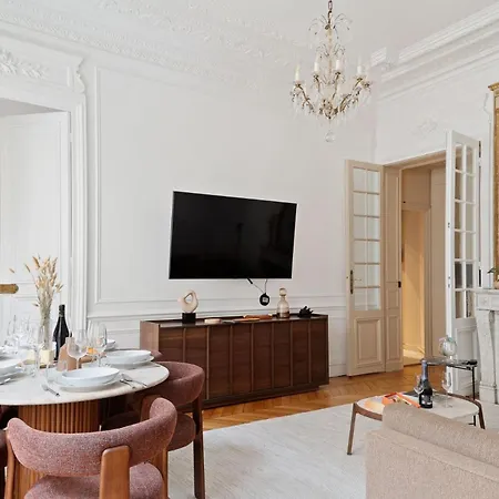 Apartment 307-suite Serbie - Superbe A Paris